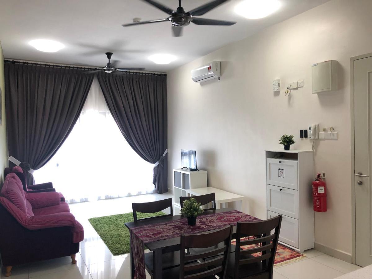 Vistamuslim Homestay Cheras Eksteriør billede